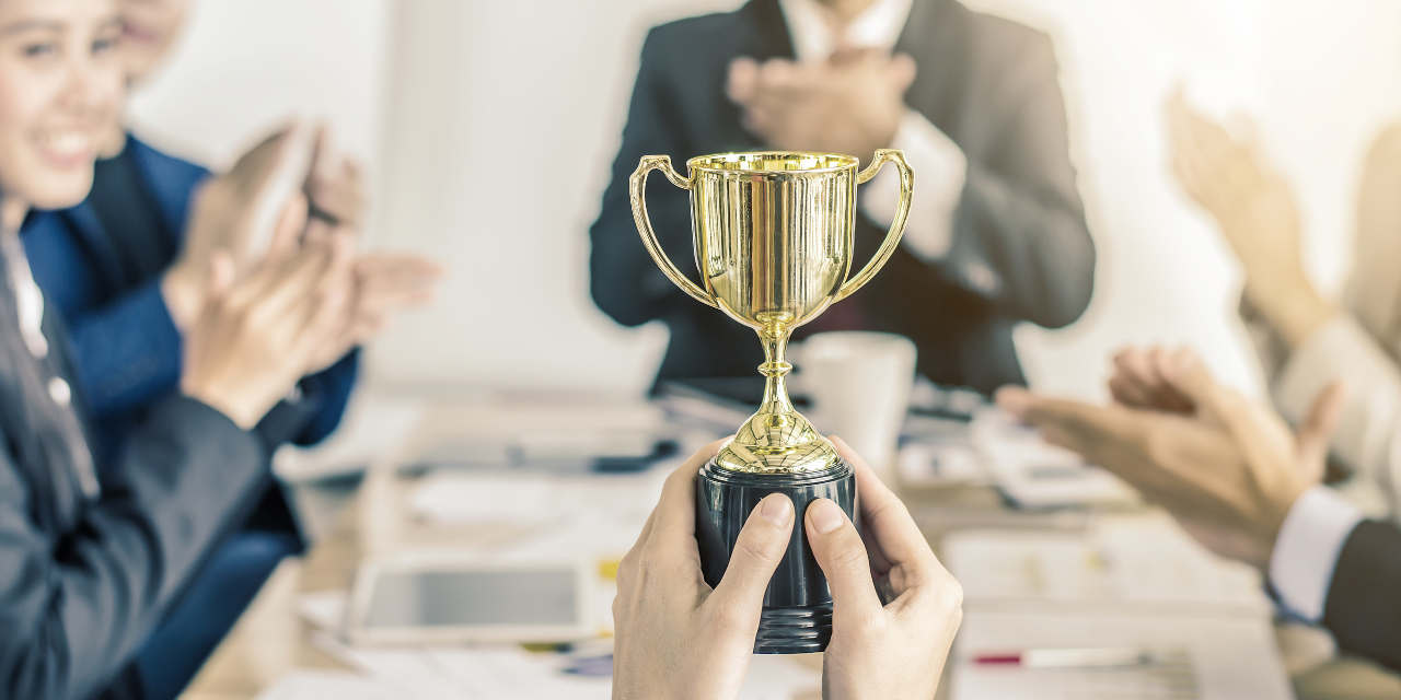 Stop Celebrating This Way: Why Your Team Deserves Better Recognition 🎯