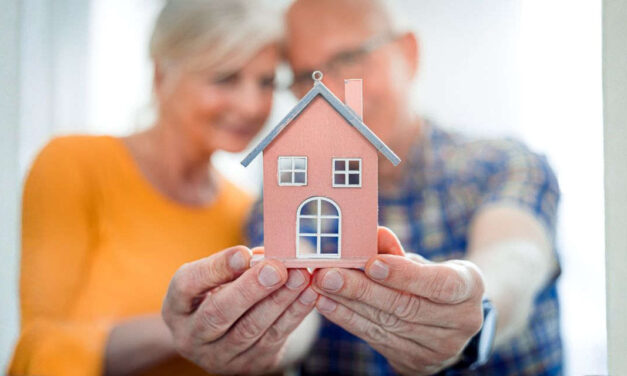 Communal Origins of Senior Housing